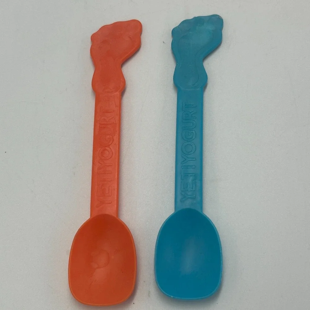 Hefty Zoo Pals Dixie Krazy Kritters Utensils 20 Kids Plasticware Looney Tunes